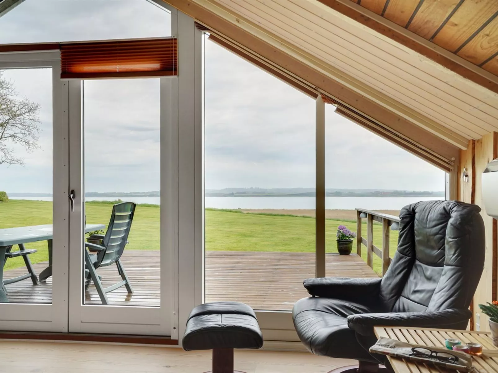 "Henrieke" - 250m to the fjord-Binnen