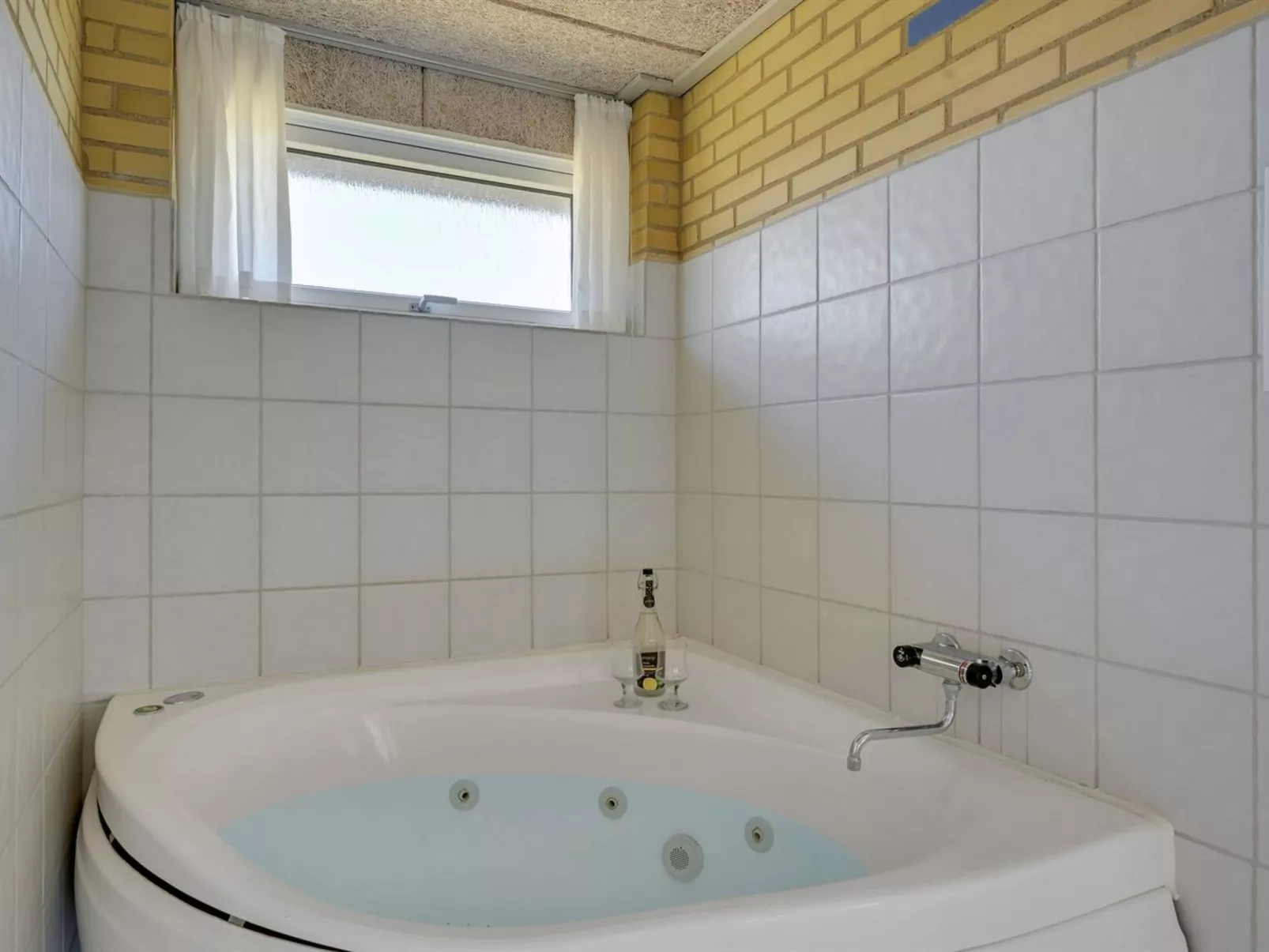 "Nanette" - 300m to the fjord-Binnen