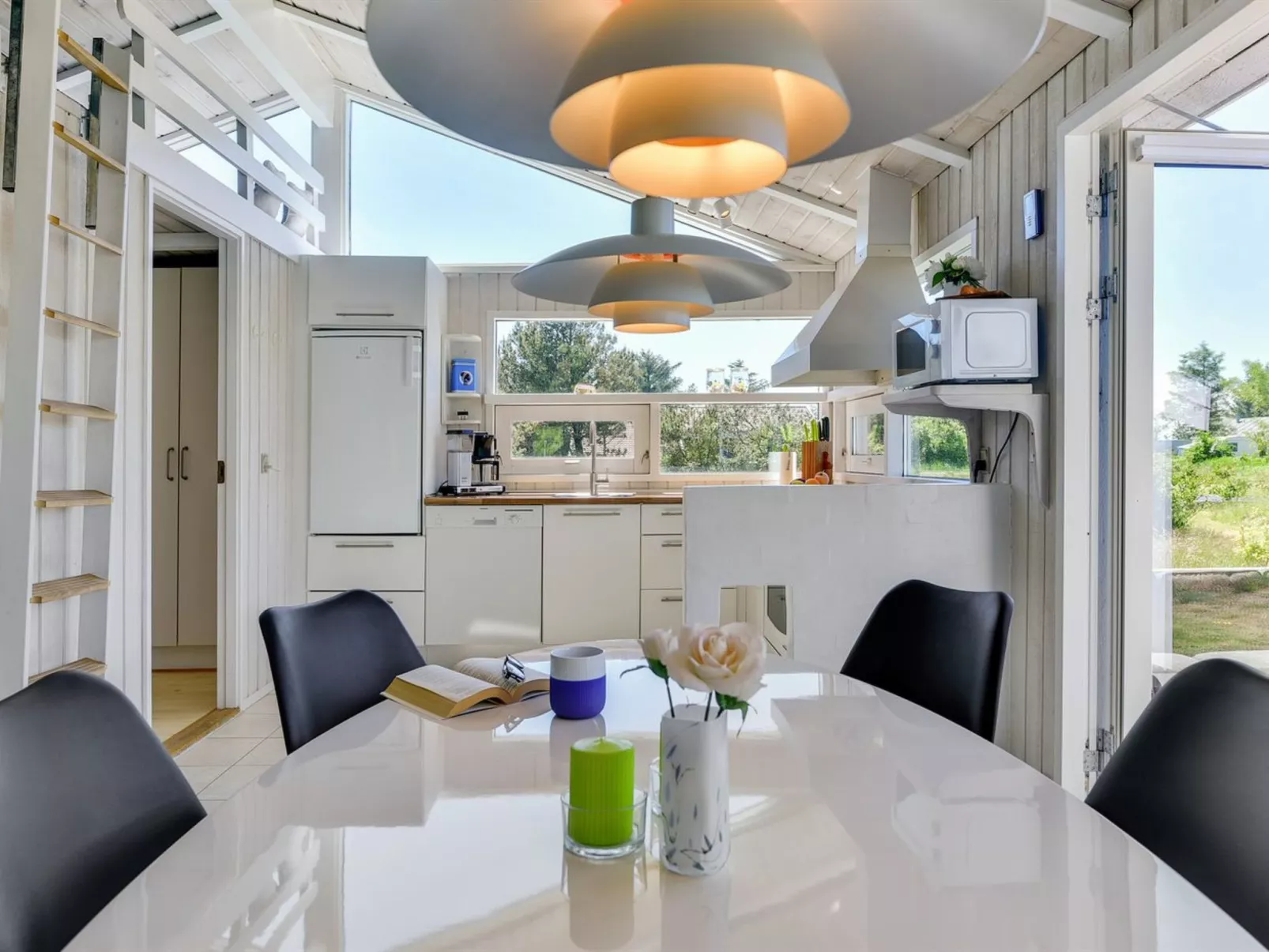 "Immi" - 1.5km from the sea-Binnen