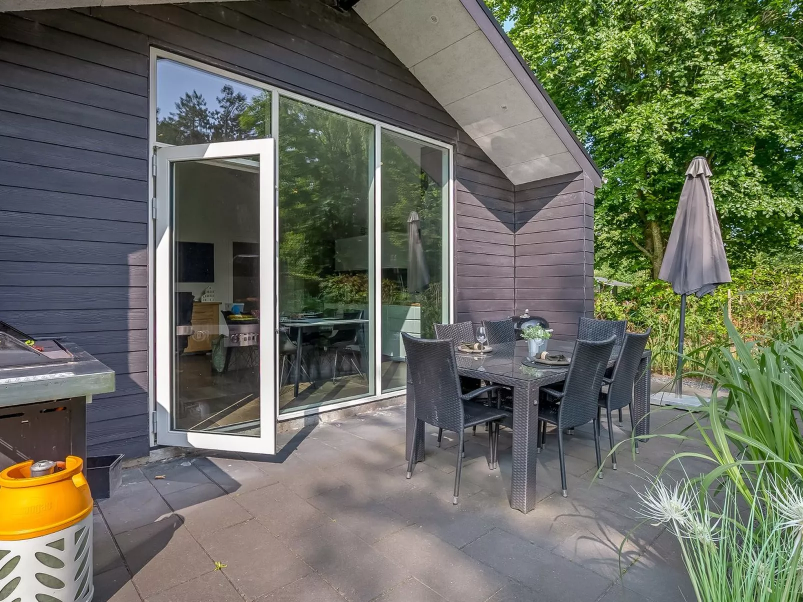 "Sunja" - 450m from the sea-Buiten