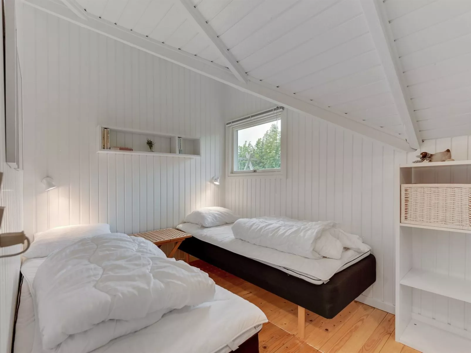 "Sella" - 500m from the sea-Binnen