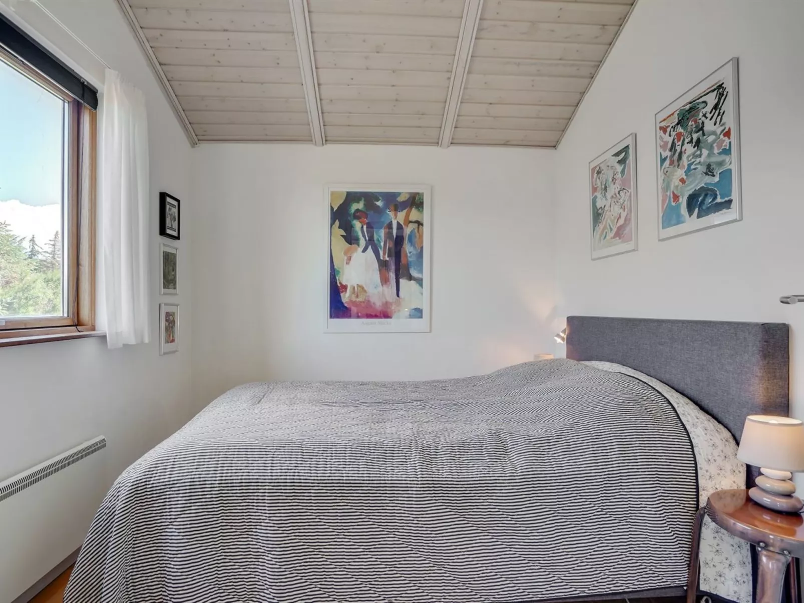 "Gudmunda" - 200m to the fjord-Binnen