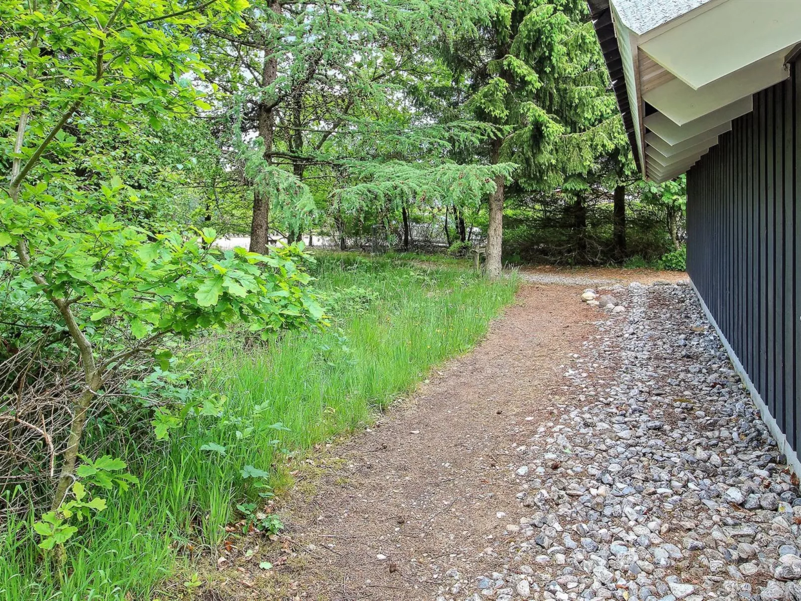 "Frederikke" - 28km from the sea-Buiten