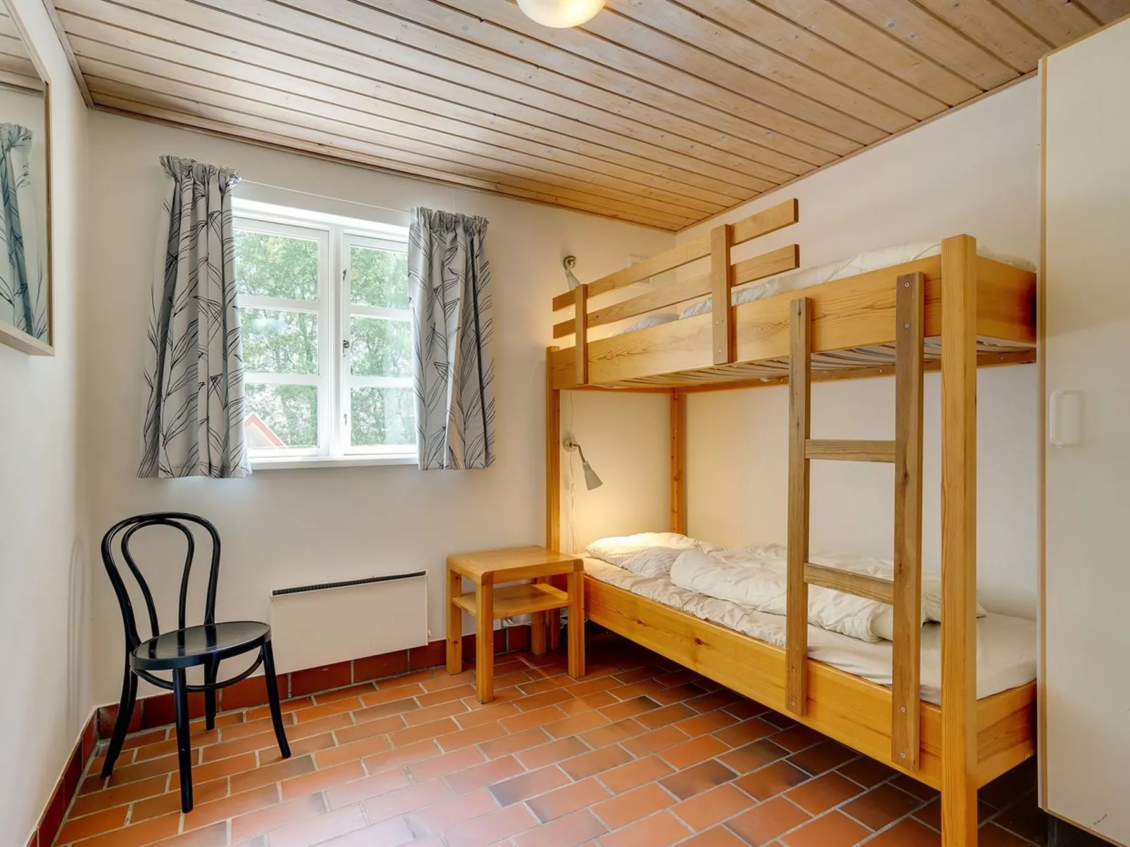 "Bertel" - 50m from the sea-Binnen