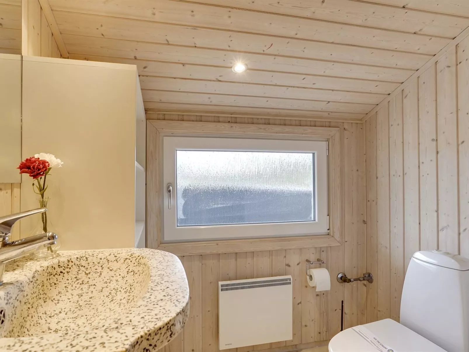 "Joella" - 200m from the sea-Binnen