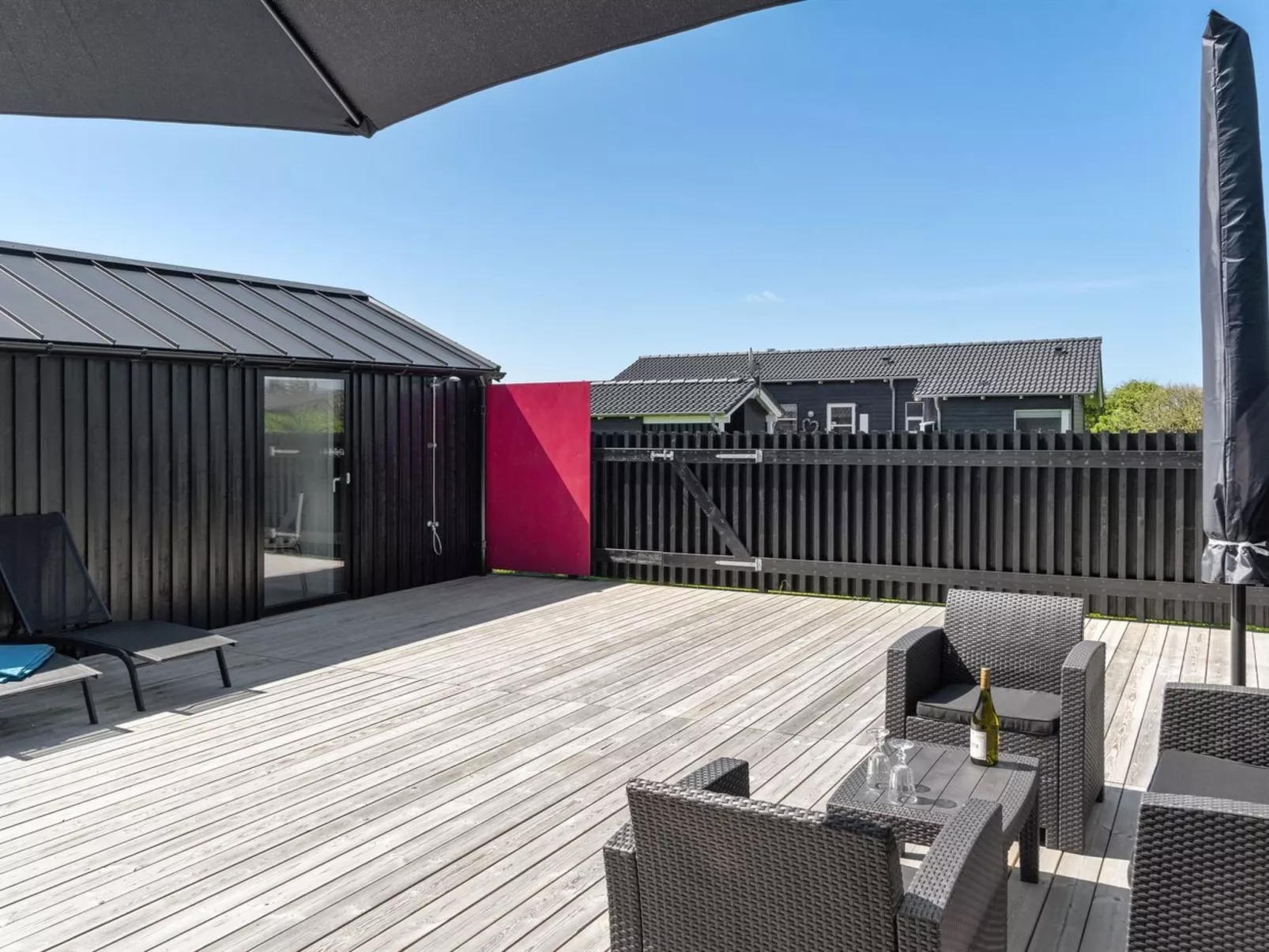 "Claus" - 500m from the sea-Buiten