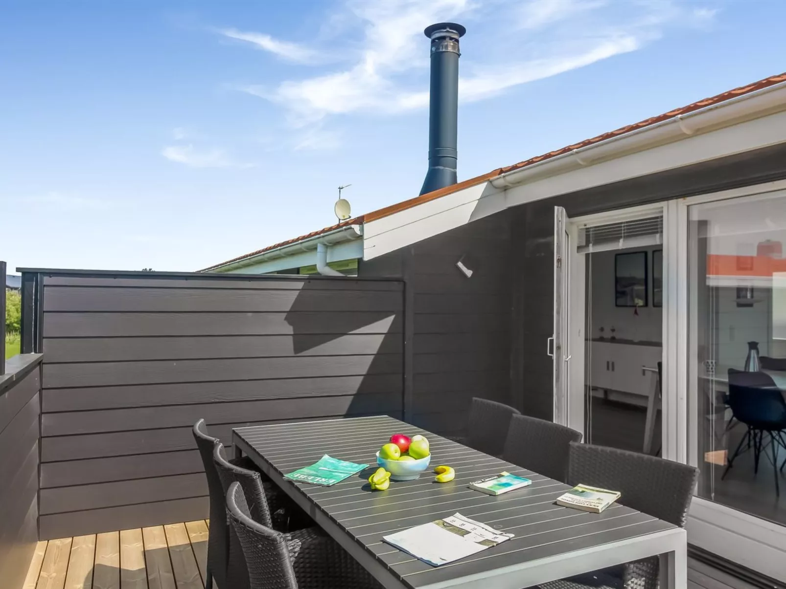 "Franceska" - 450m from the sea-Buiten