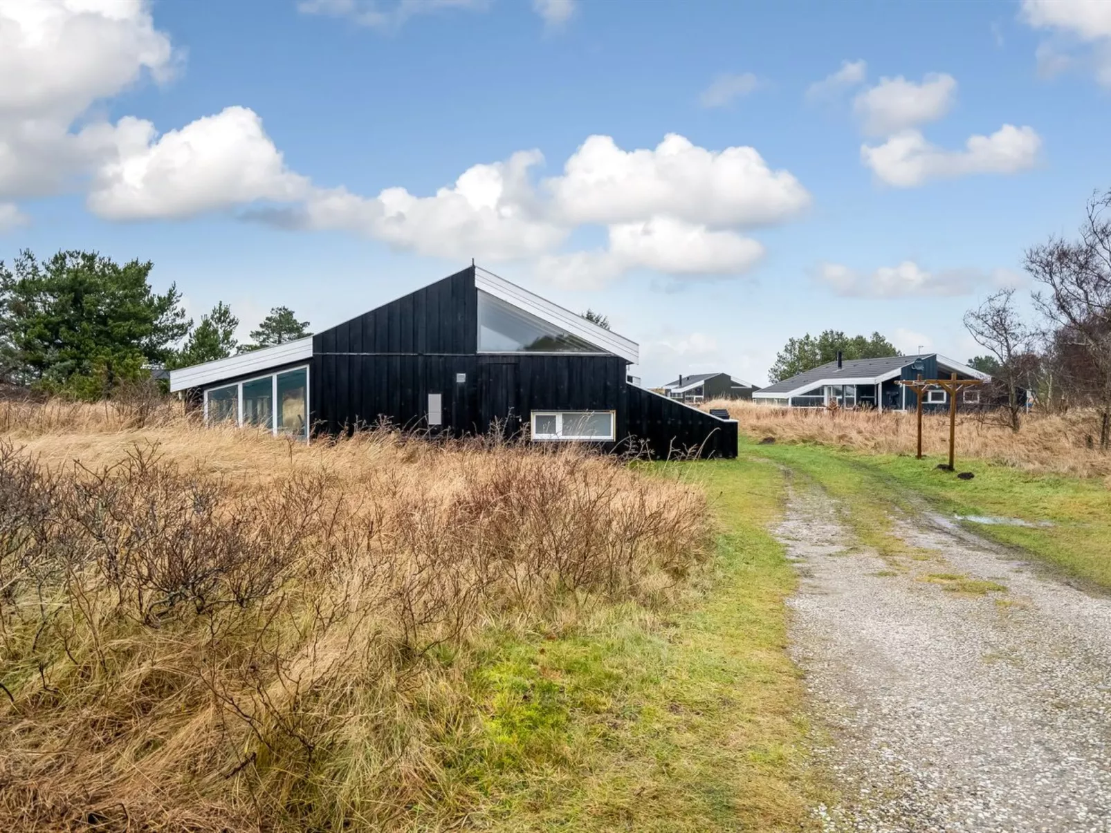 "Amadahy" - 950m from the sea-Buiten