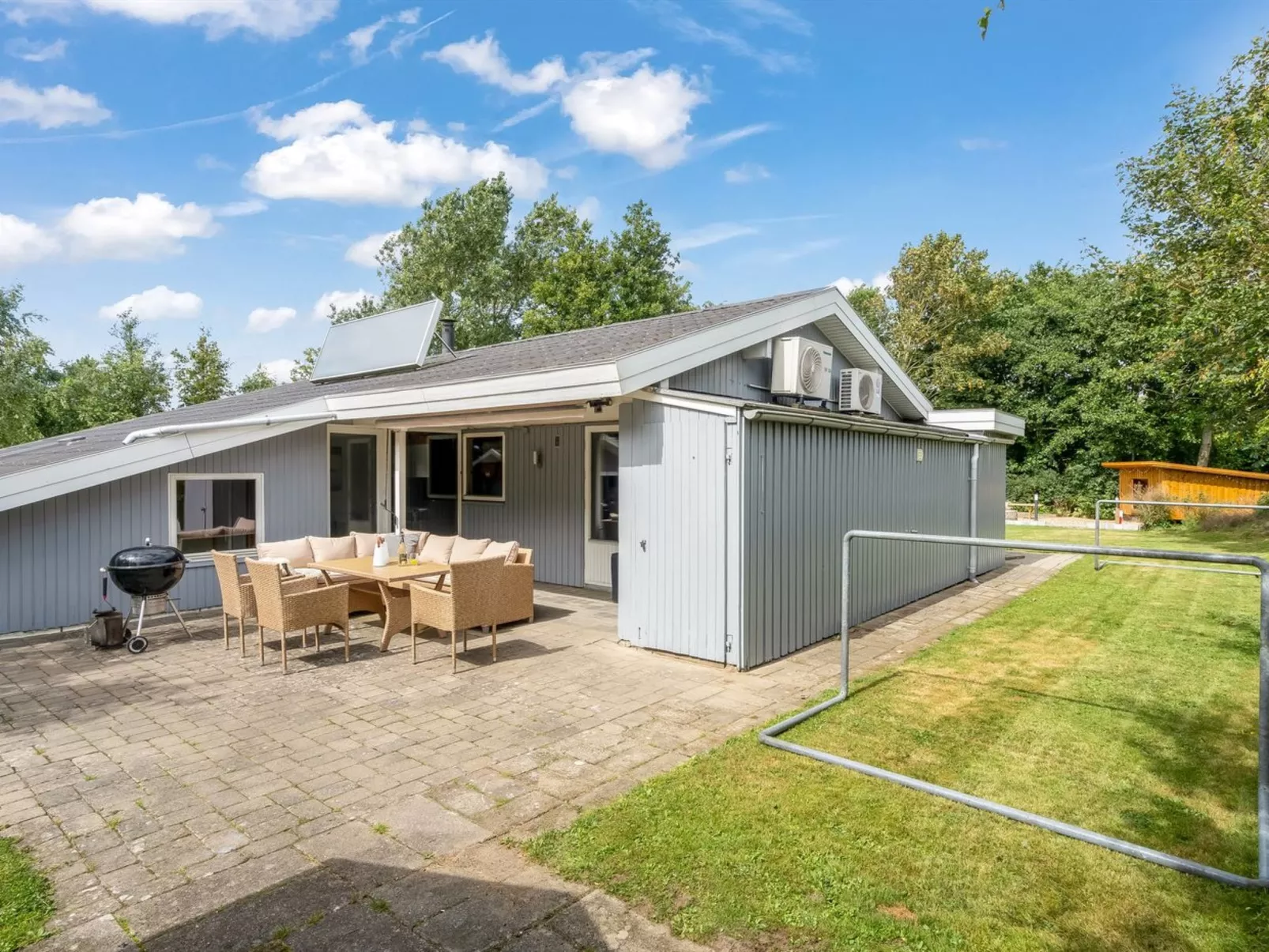 "Gudfast" - 300m to the fjord-Buiten