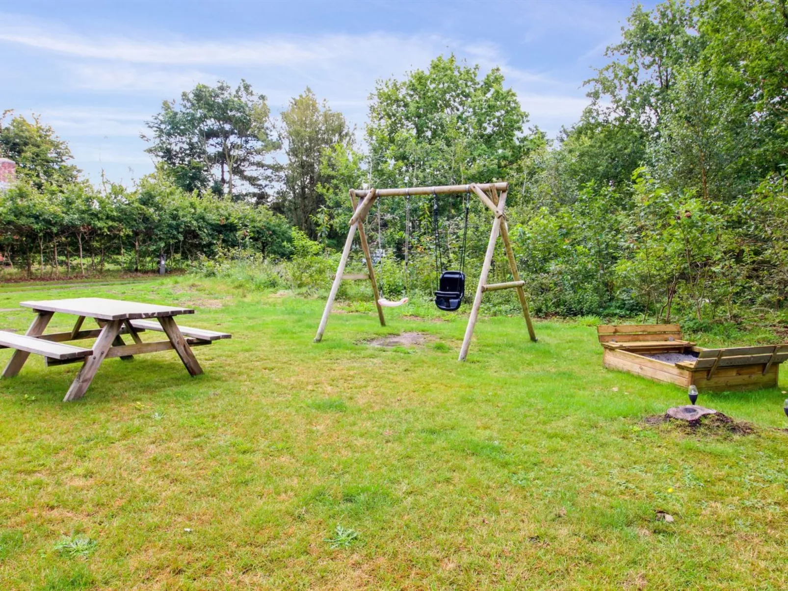 "Amanda" - 30km from the sea