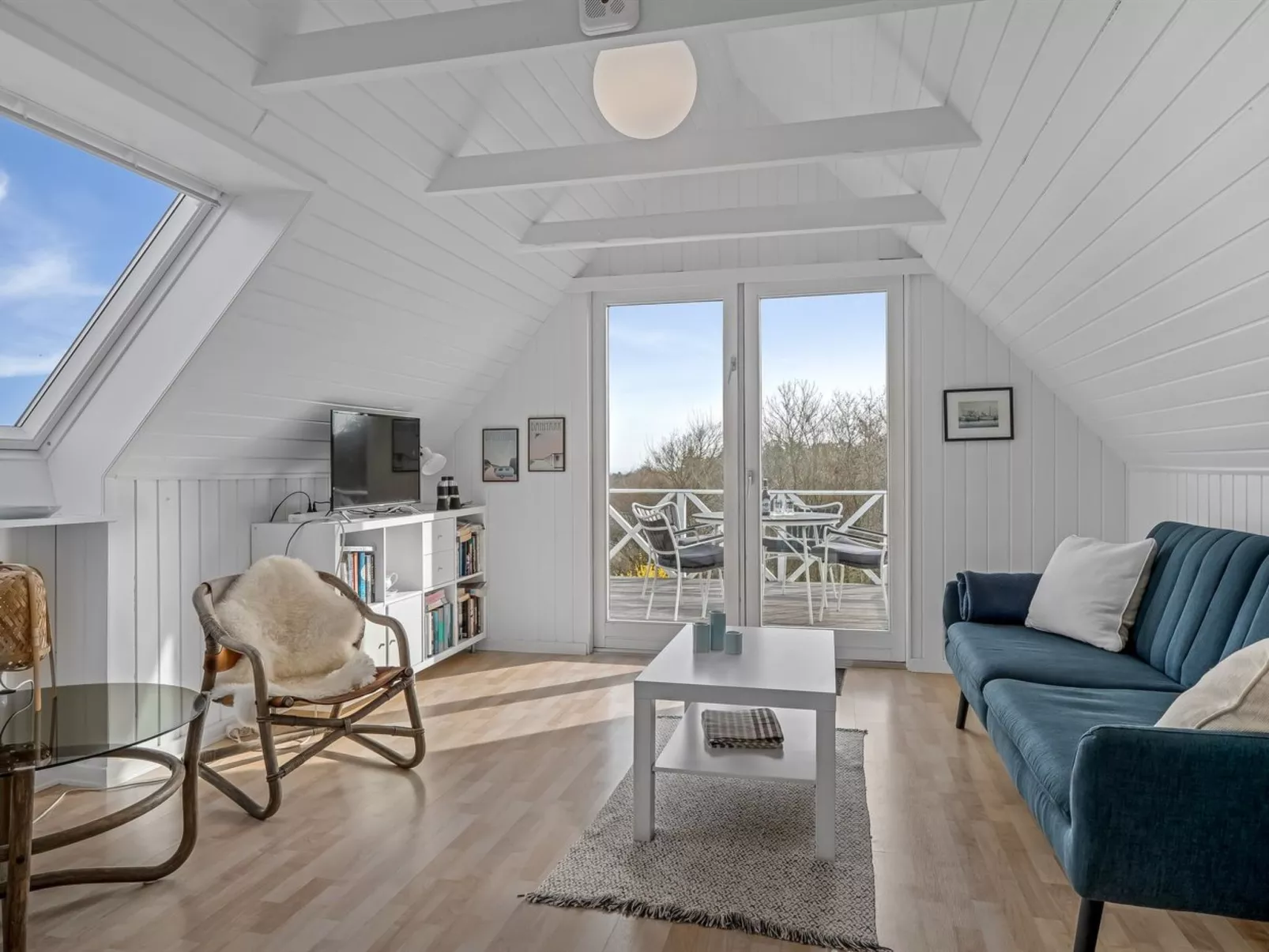 "Thyra" - 500m to the fjord-Binnen