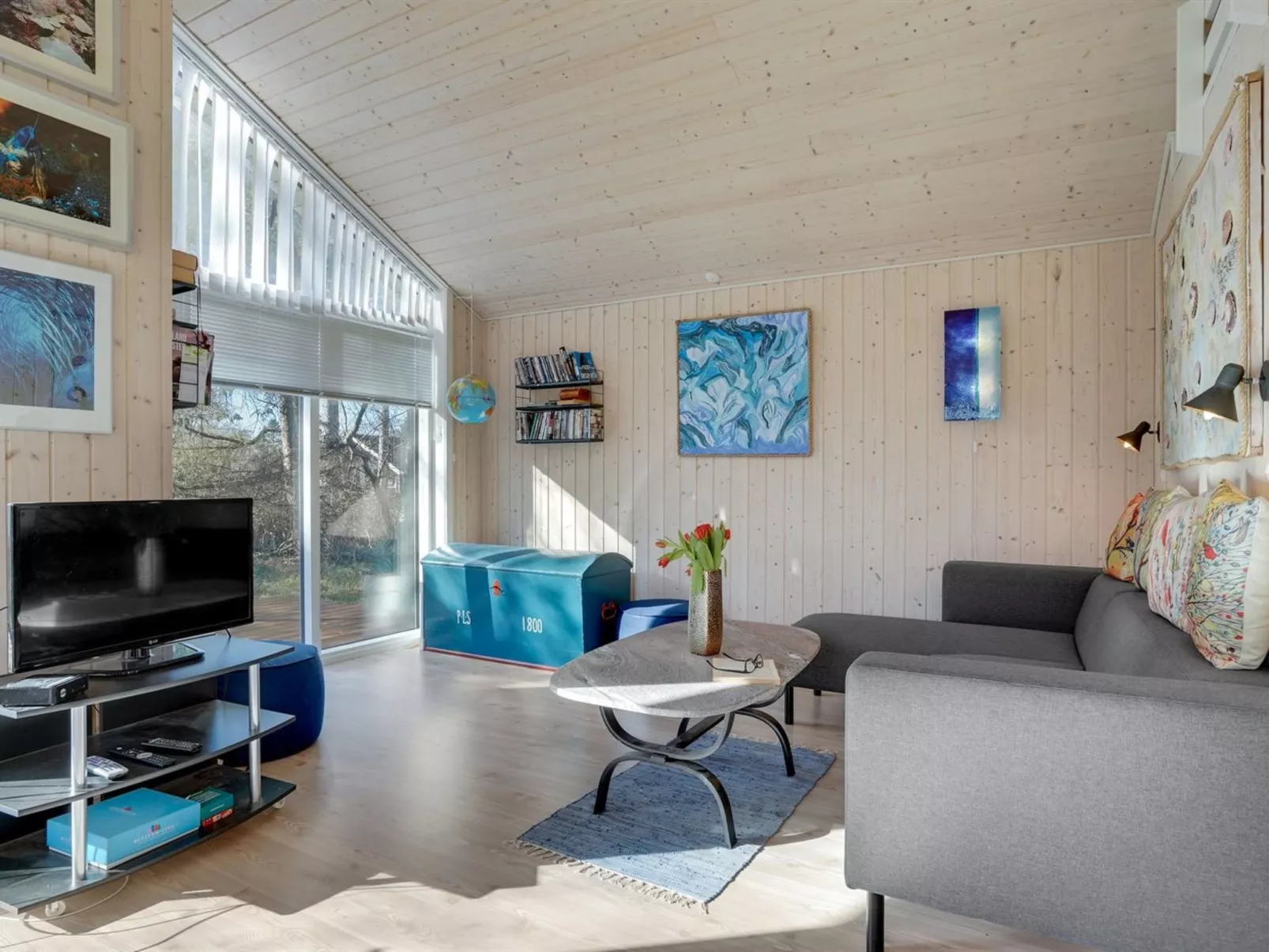 "Tancred" - 200m from the sea-Binnen