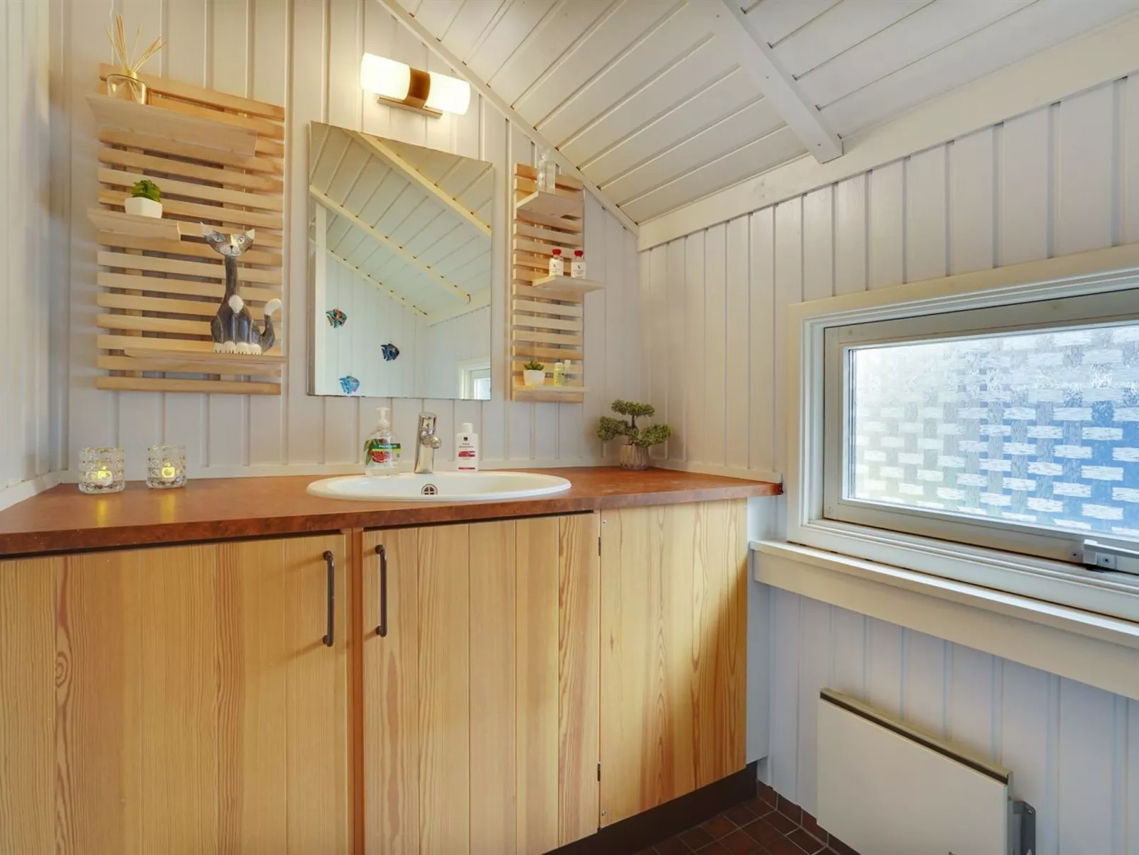 "Norna" - 300m from the sea-Binnen