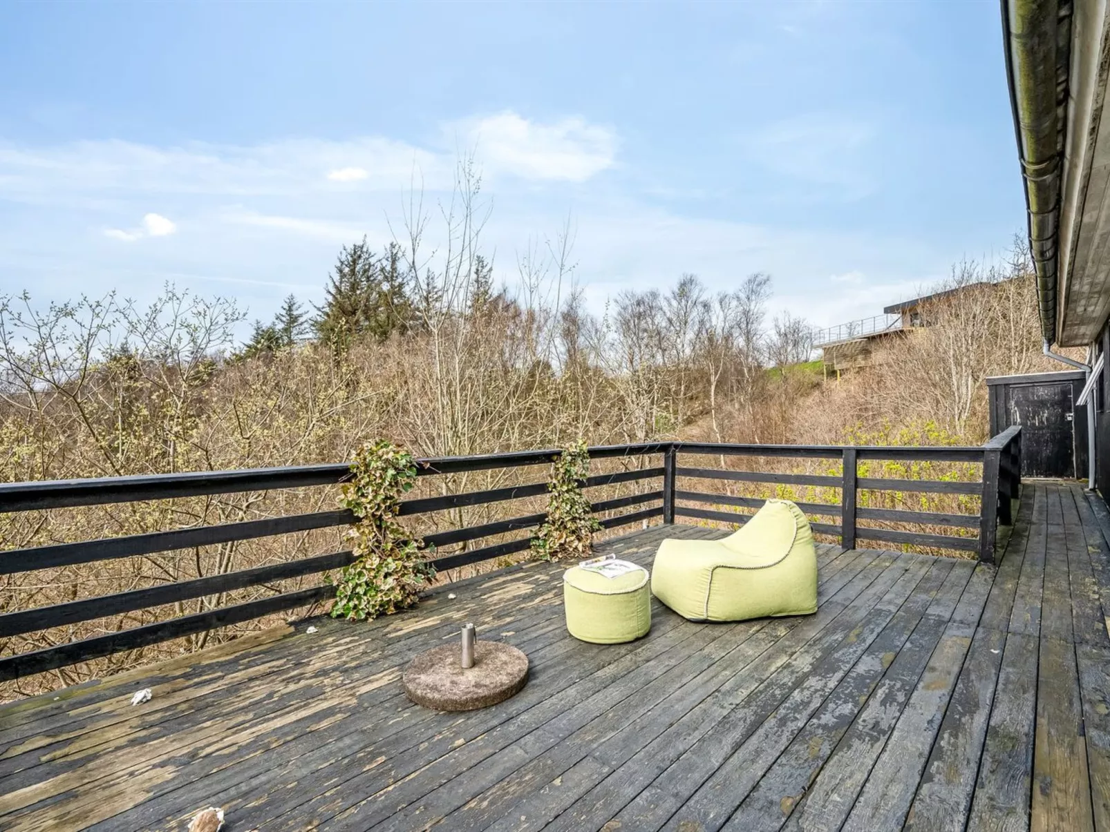 "Heera" - 100m to the fjord-Buiten