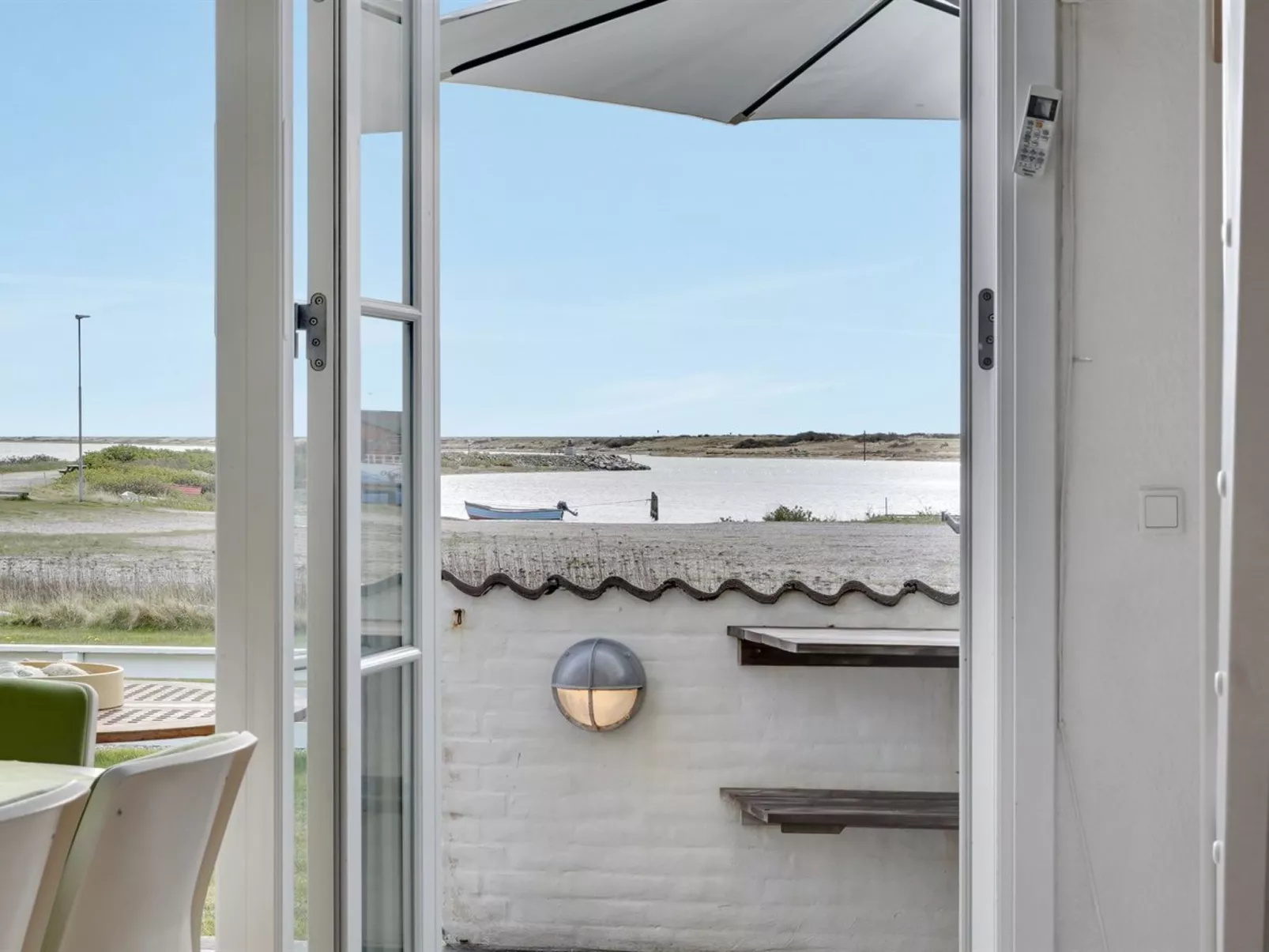 "Siunde" - 100m to the fjord-Buiten