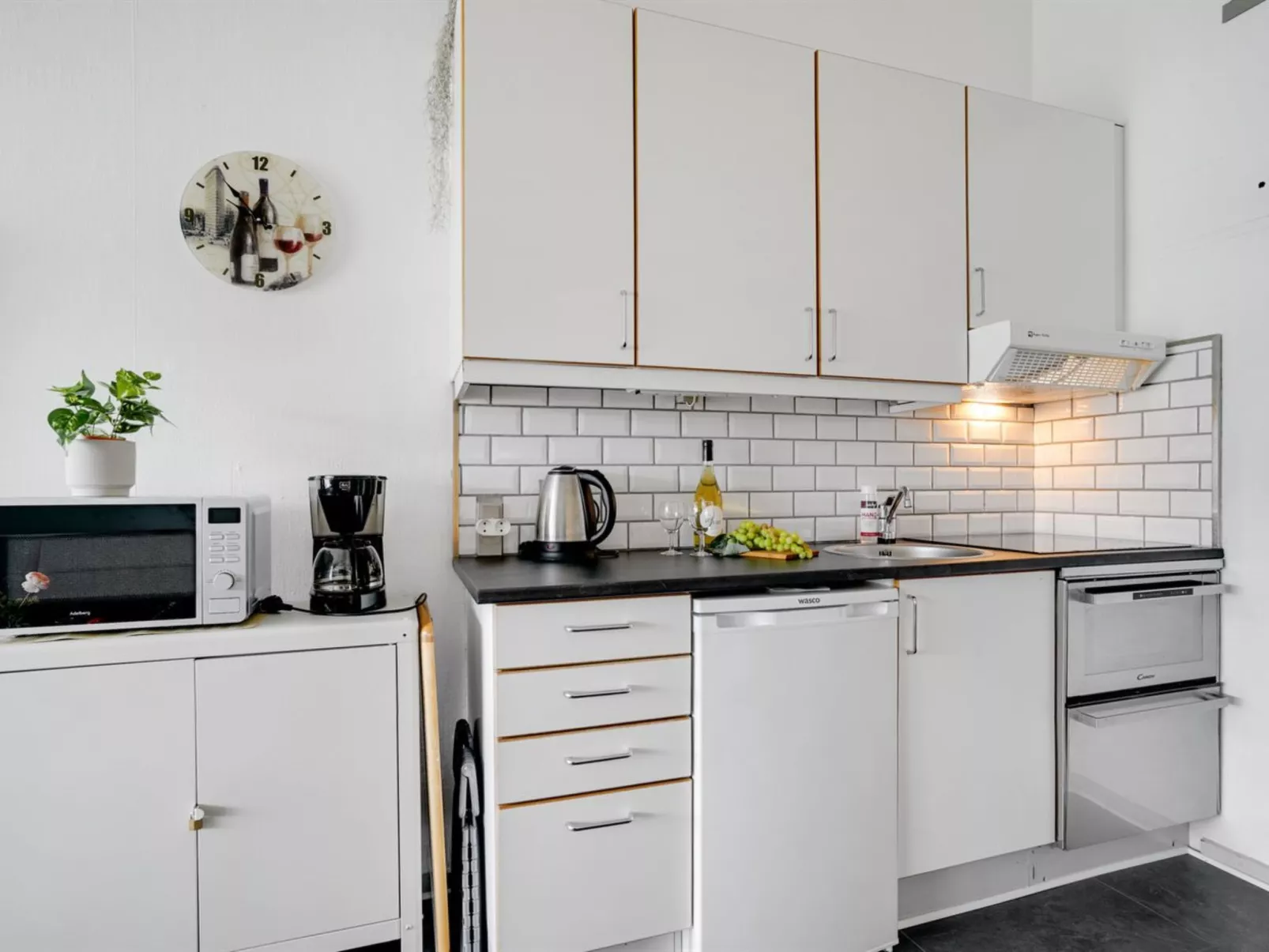 "Filine" - 200m from the sea-Binnen