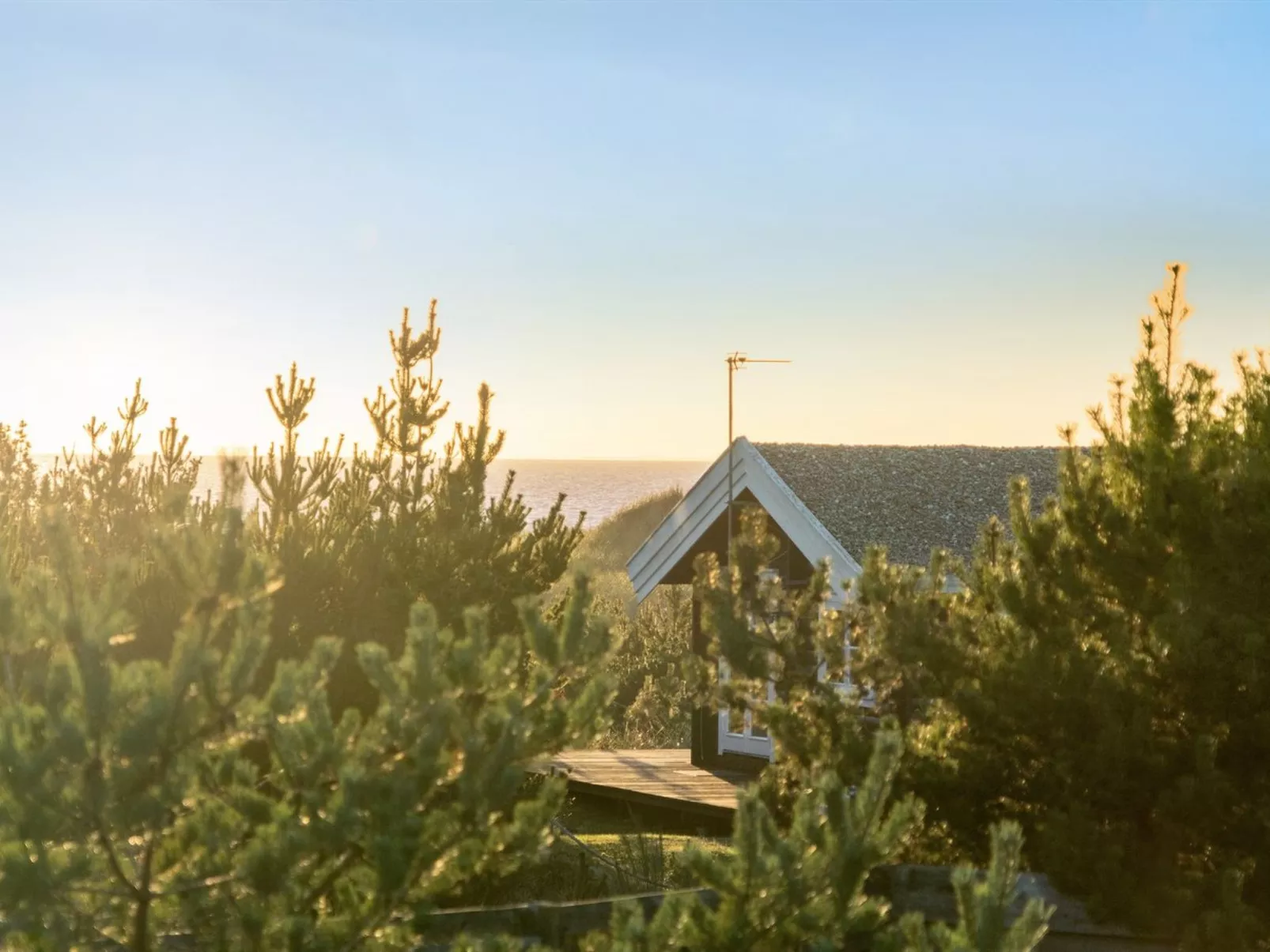 "Ariana" - 150m from the sea-Buiten