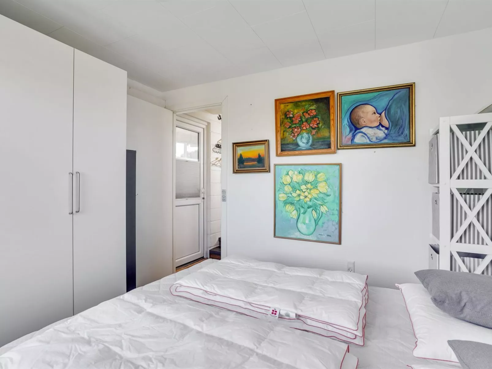 "Tomine" - 500m to the fjord-Binnen