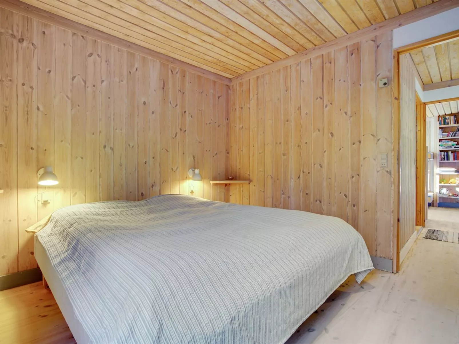 "Robert" - 250m from the sea-Binnen