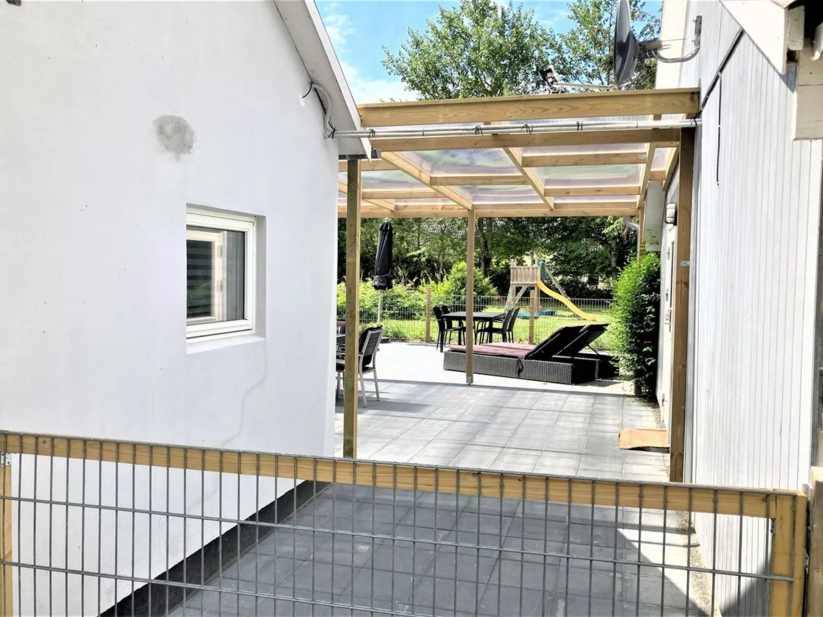 "Thrugels" - 200m from the sea-Buiten