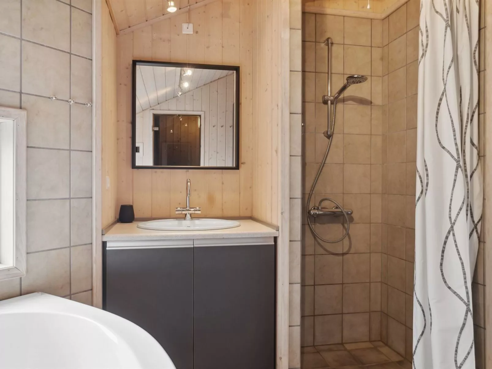 "Swanhild" - 900m from the sea-Binnen