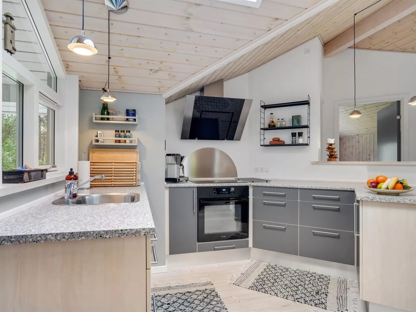 "Grimi" - 4km from the sea-Binnen