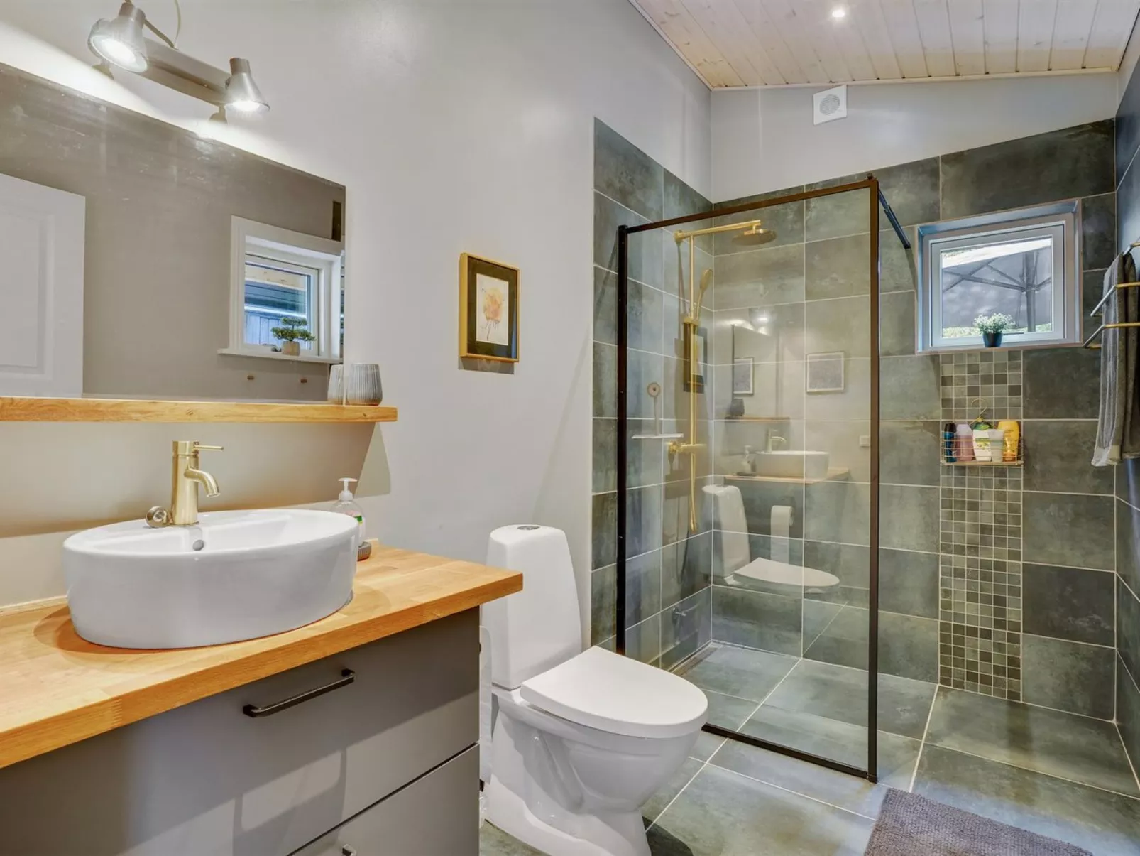 "Kunegunda" - 650m from the sea-Binnen