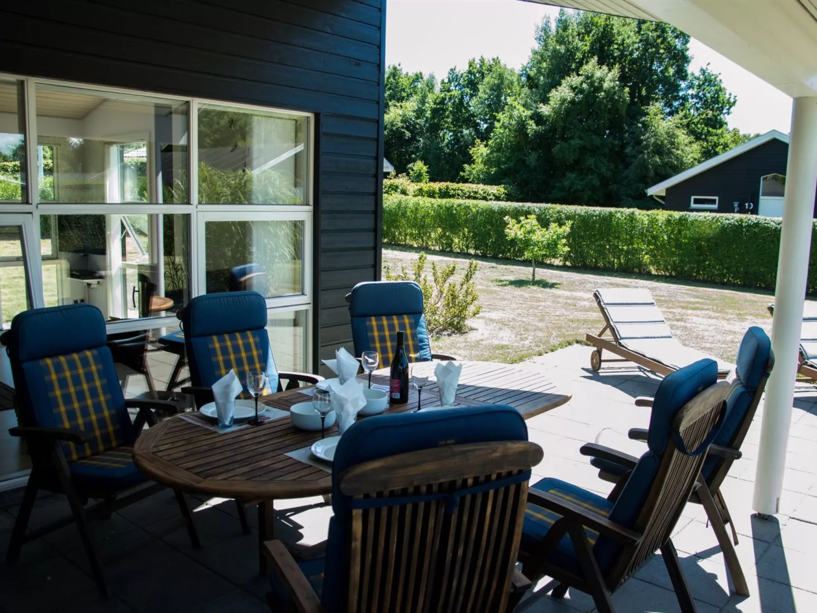 "Bertram" - 1.9km from the sea-Buiten