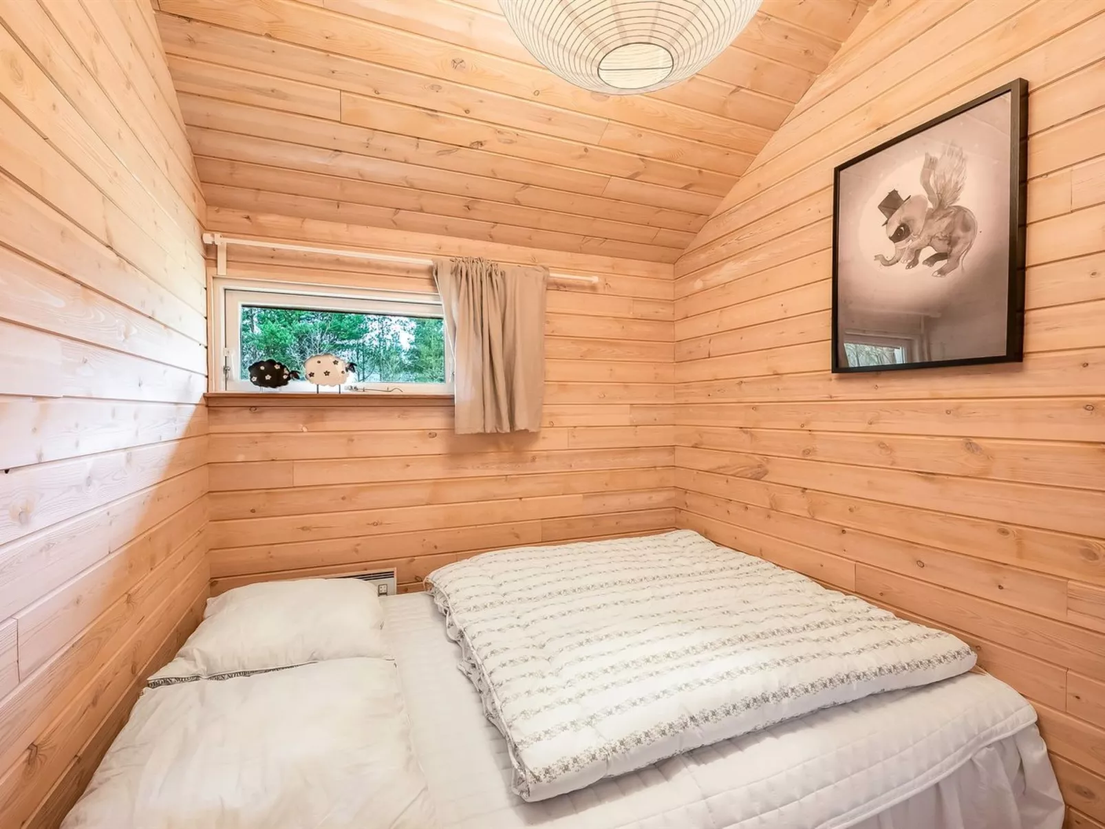 "Aman" - 700m to the fjord-Binnen