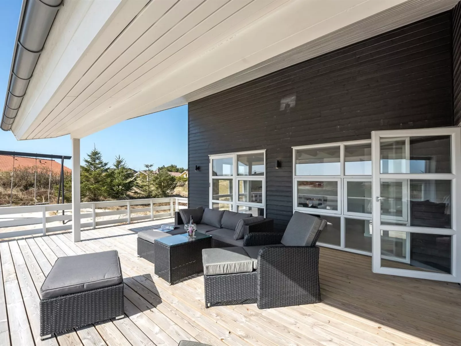 "Karen" - 900m from the sea-Buiten