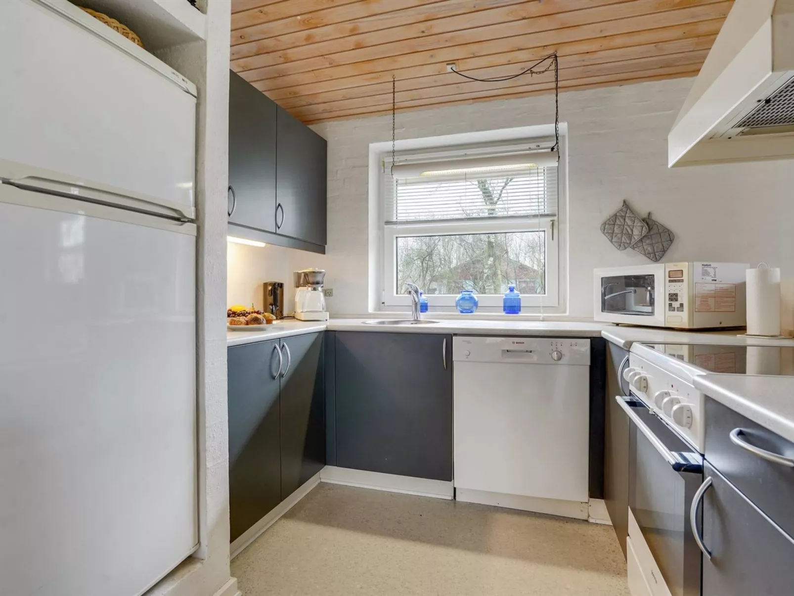 "Bosi" - 28km from the sea-Binnen