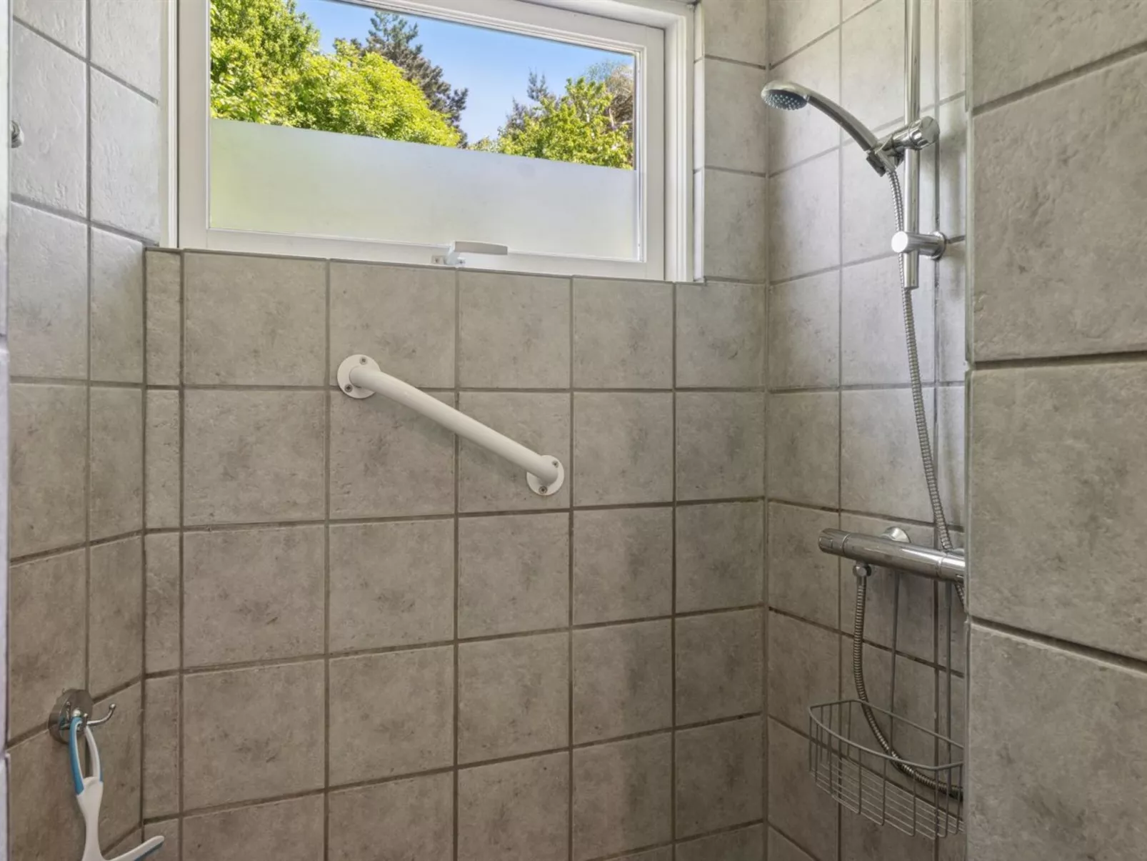 "Ømund" - 600m to the fjord-Binnen