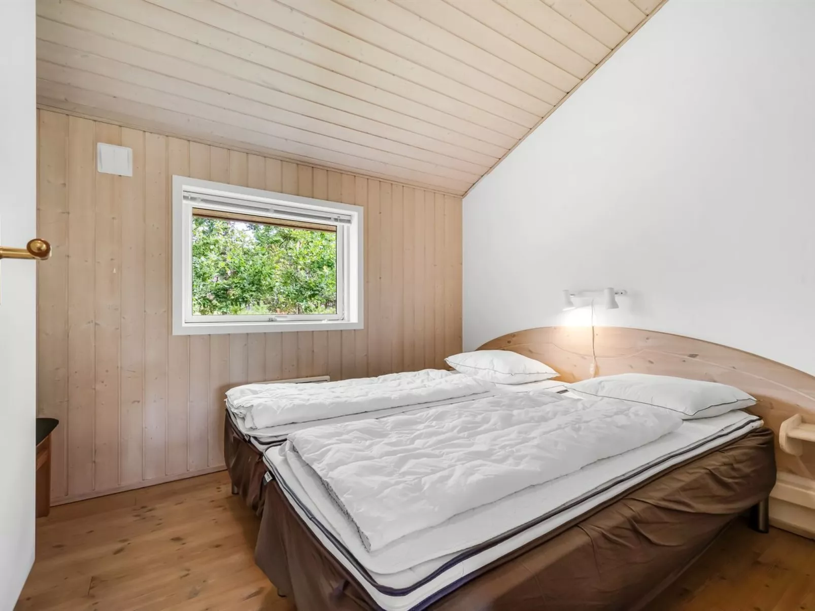 "Salla" - 1.2km from the sea-Binnen