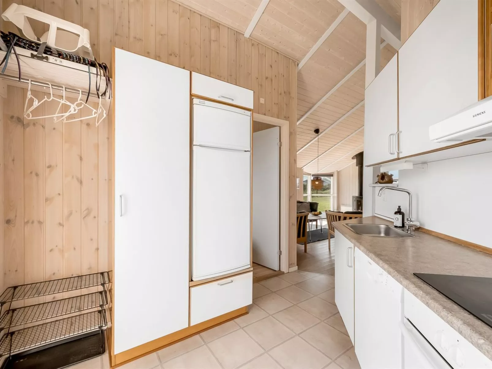 "Eemil" - 700m from the sea-Binnen