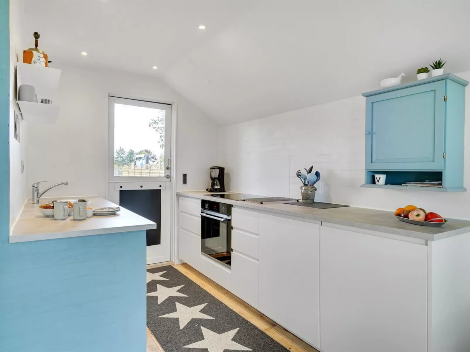 "Skalk" - 300m from the sea-Binnen