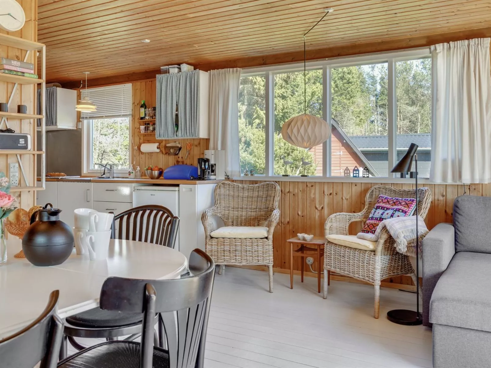 "Julla" - 1.5km from the sea-Binnen