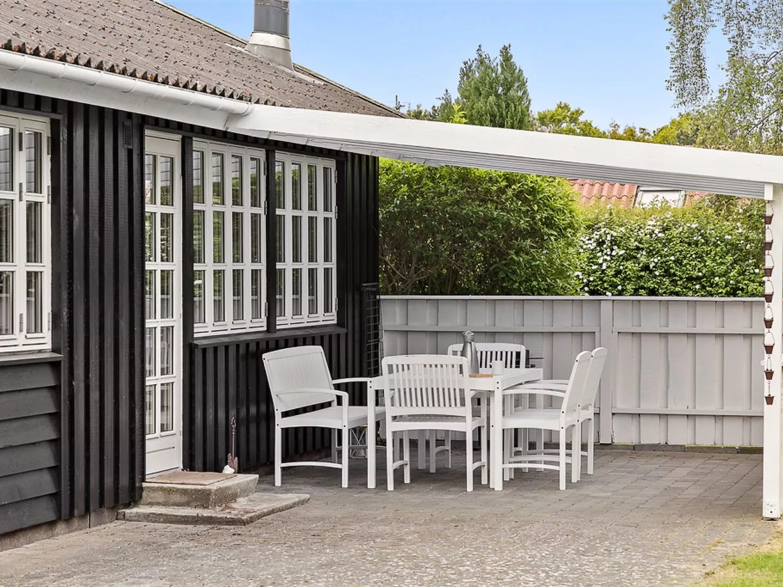 "Skrolan" - 200m from the sea-Buiten