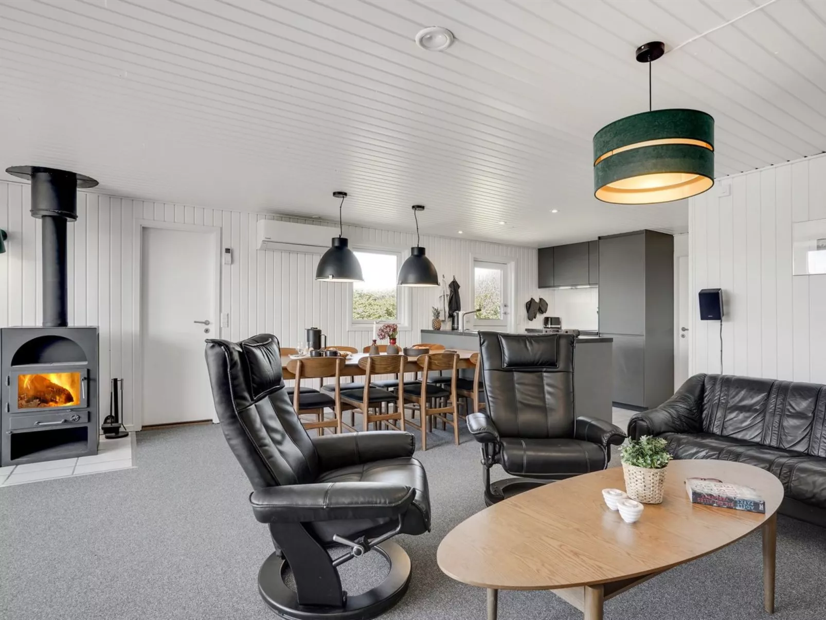 "Biarni" - 300m from the sea-Binnen