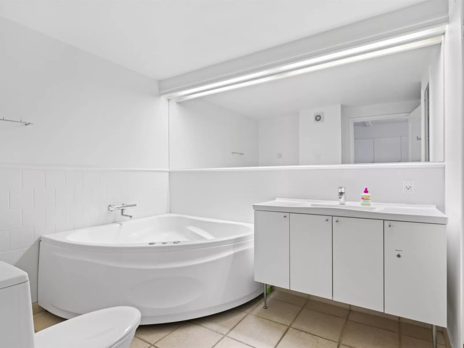 "Terina" - 5m from the sea-Binnen