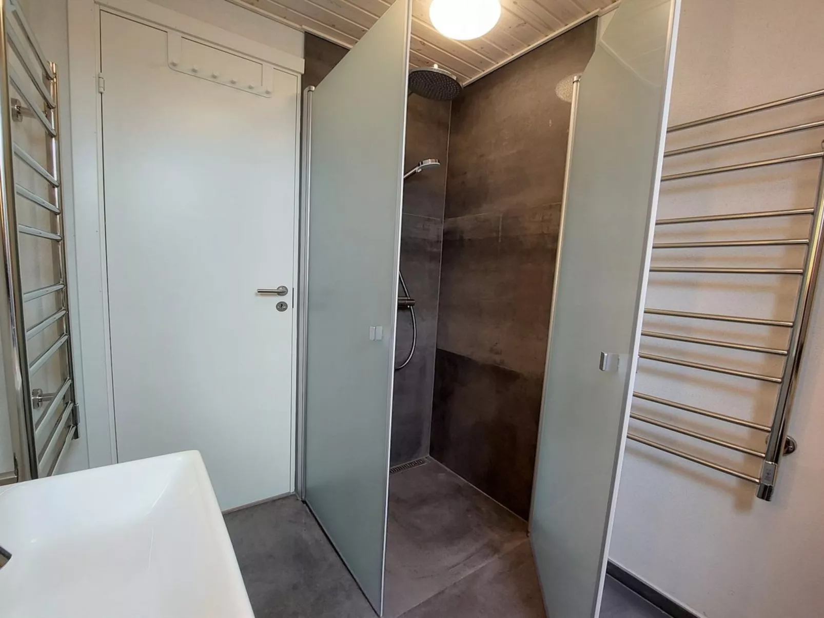 "Armelle" -  from the sea-Binnen