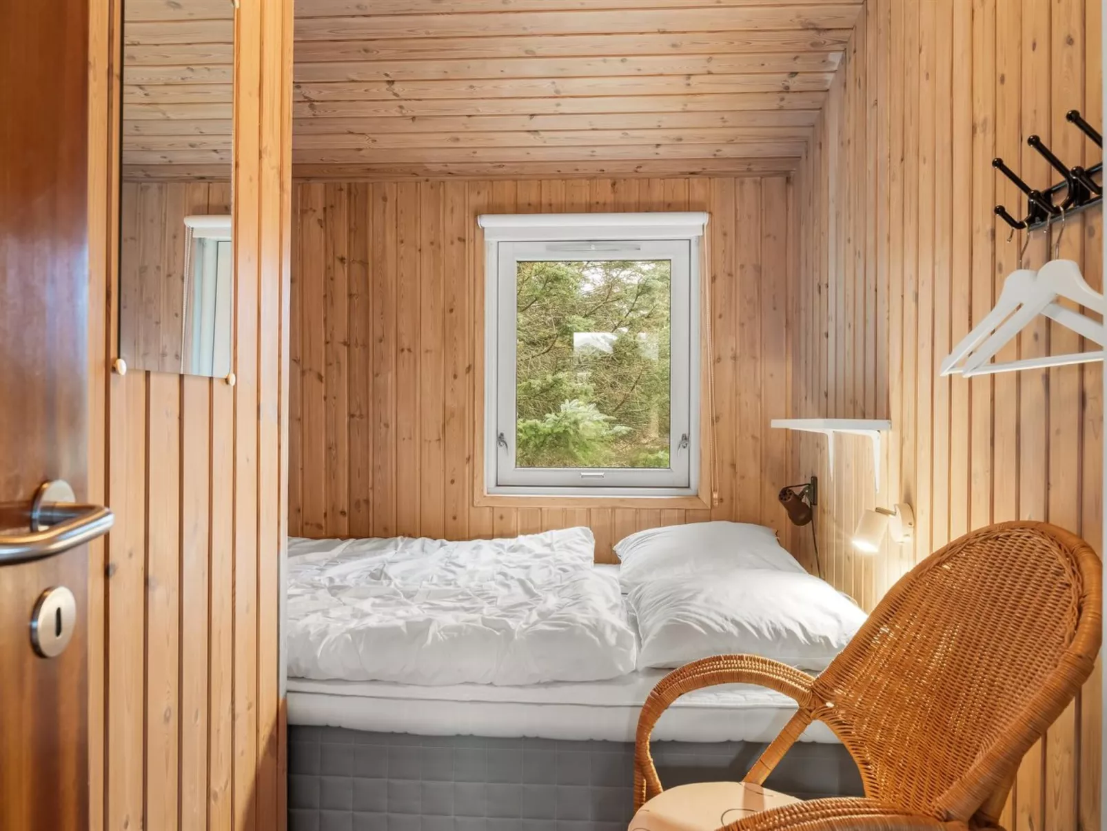 "Sisilia" - 400m from the sea-Binnen