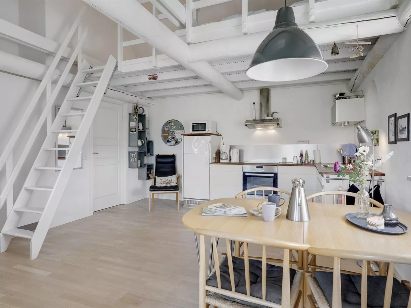 "Antine" - 6km from the sea-Binnen