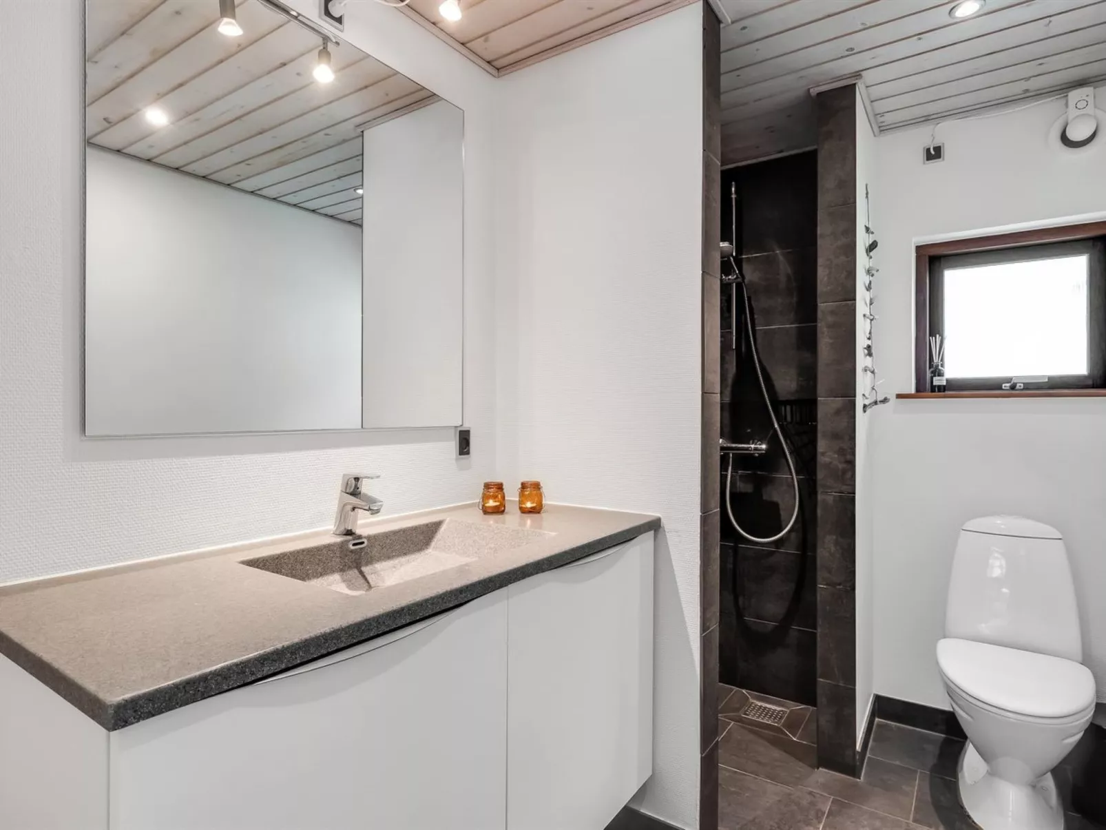 "Sila" - 800m from the sea-Binnen