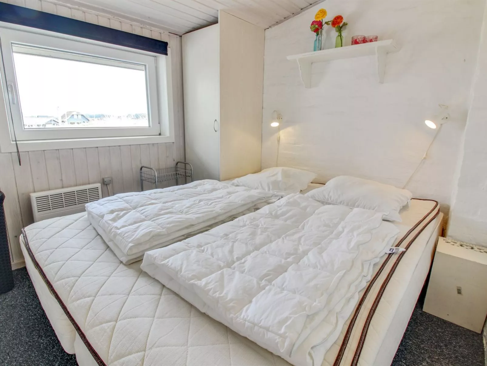 "Laurens" -  from the sea-Binnen