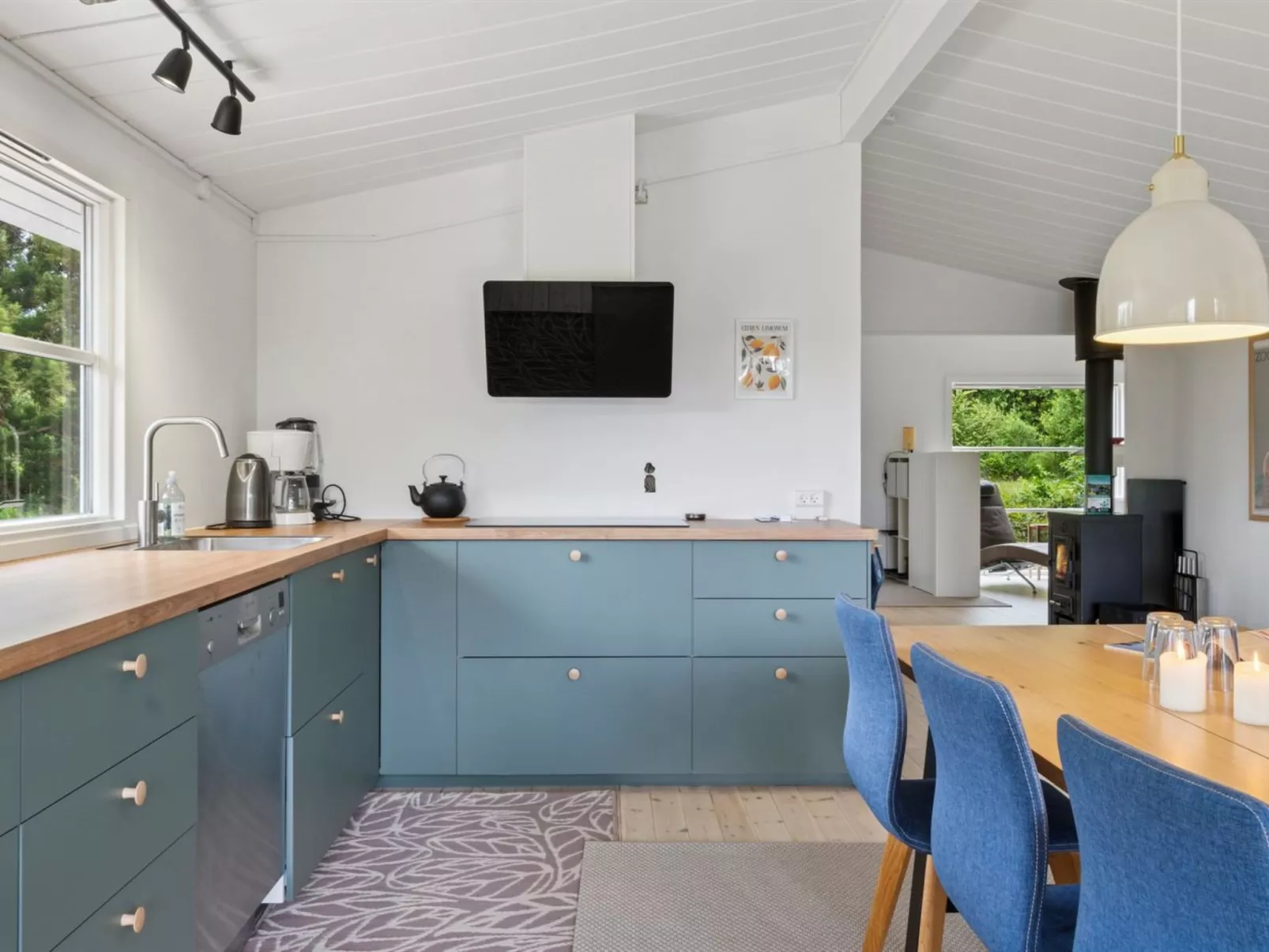 "Donco" - 600m from the sea-Binnen