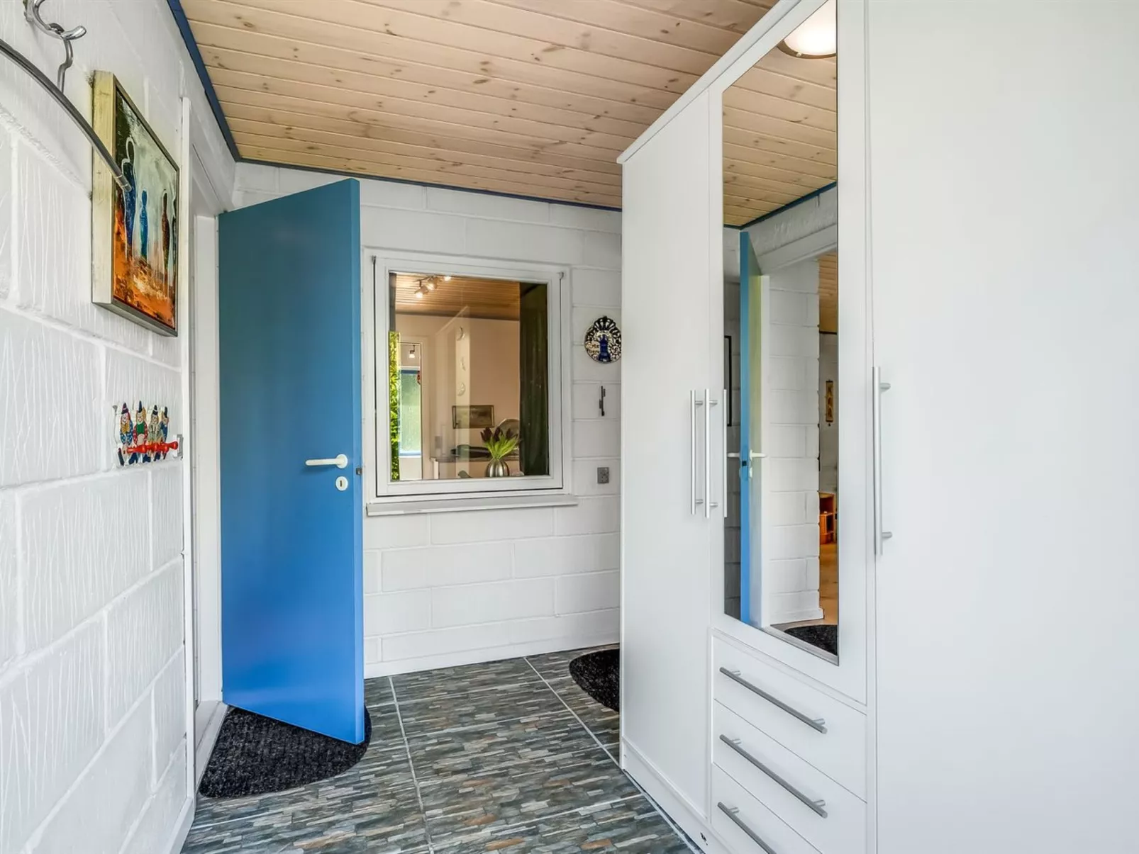 "Marillia" - 2km from the sea-Binnen