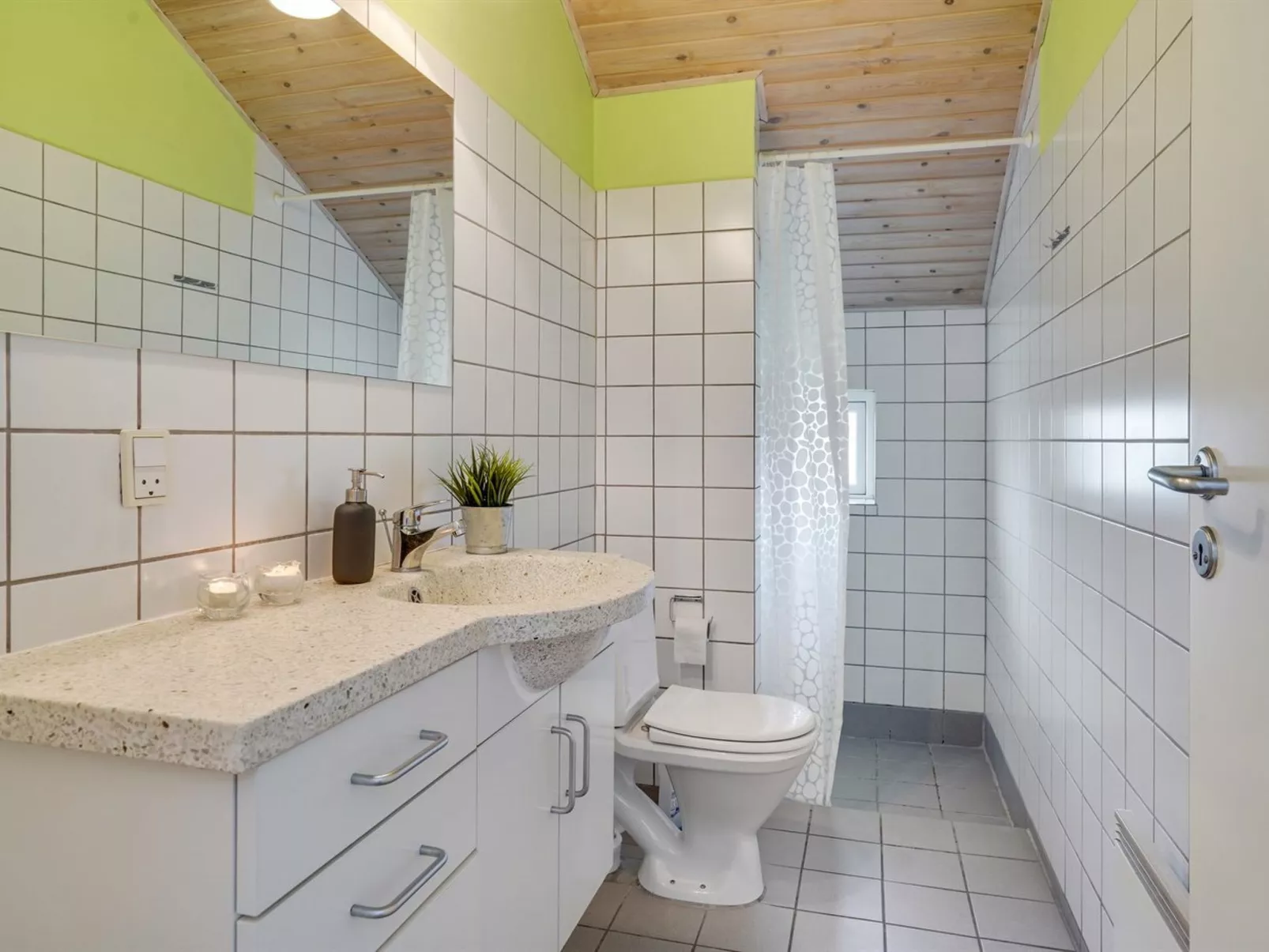 "Wreth" - 300m from the sea-Binnen