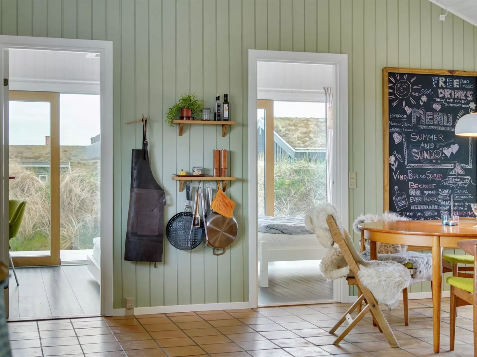 "Simeona" - 140m from the sea-Binnen