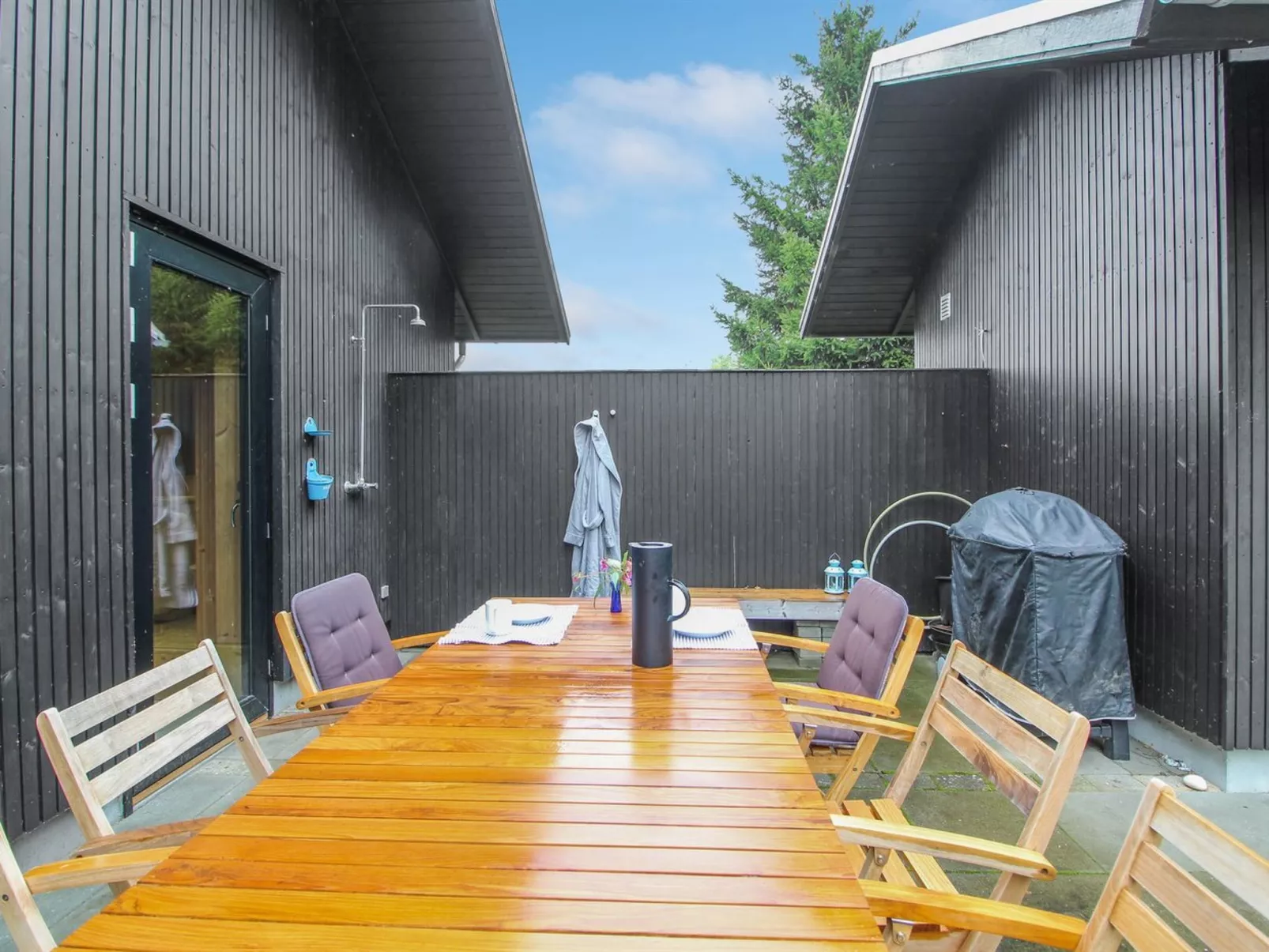 "Rufina" - 850m from the sea-Buiten