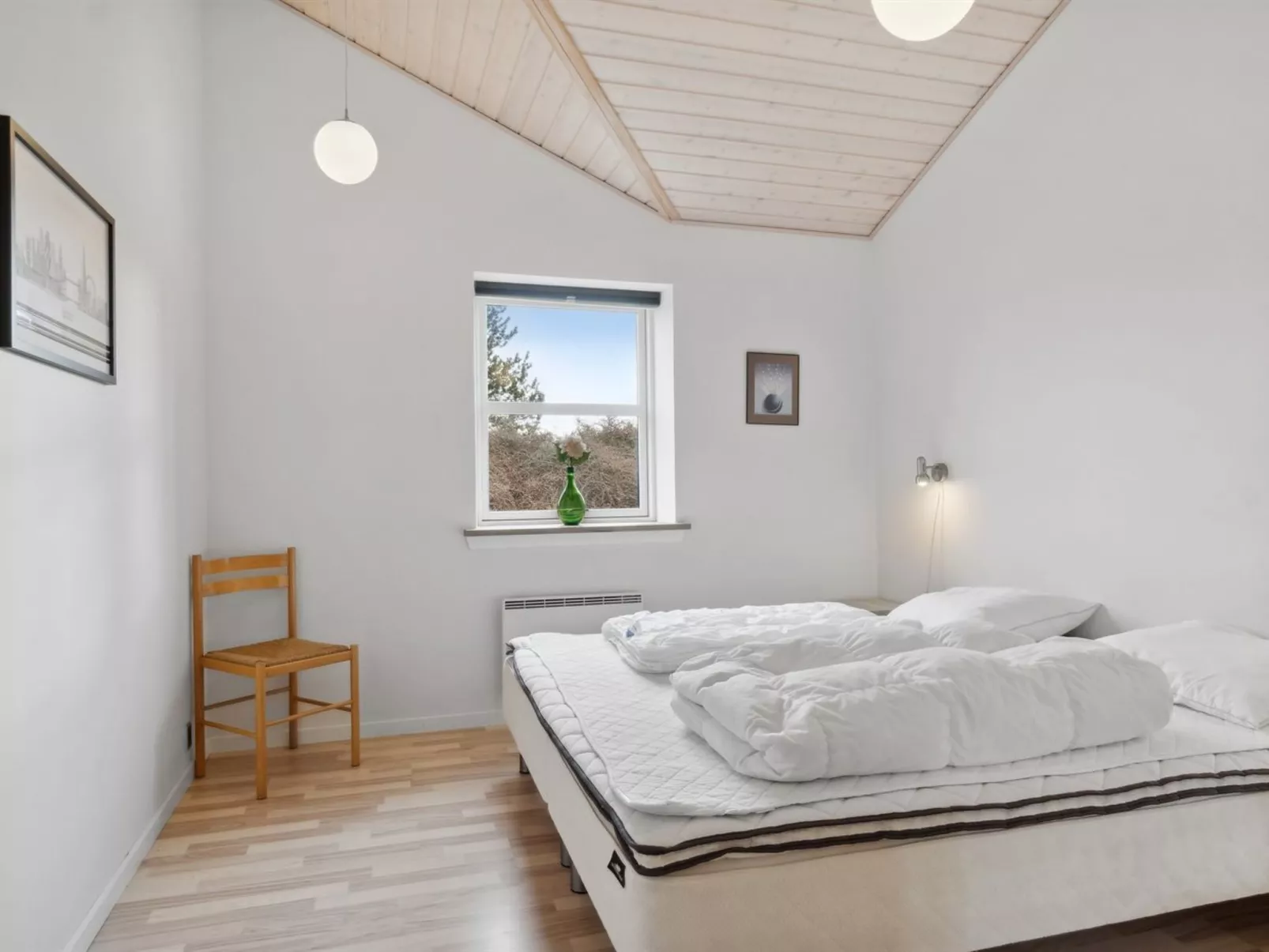 "Ljupco" - 500m to the fjord-Binnen